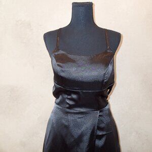 Yishaer Black Formal Dress New W/ Tags Size 4